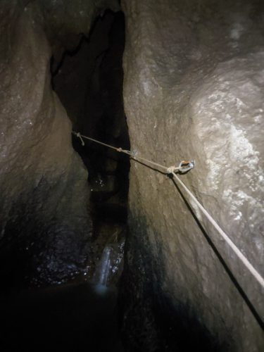 غار جوجار - مسیرهای تراورس 600